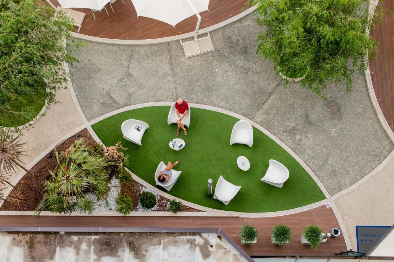 Hotel Continental Tortoreto Εξωτερικό φωτογραφία