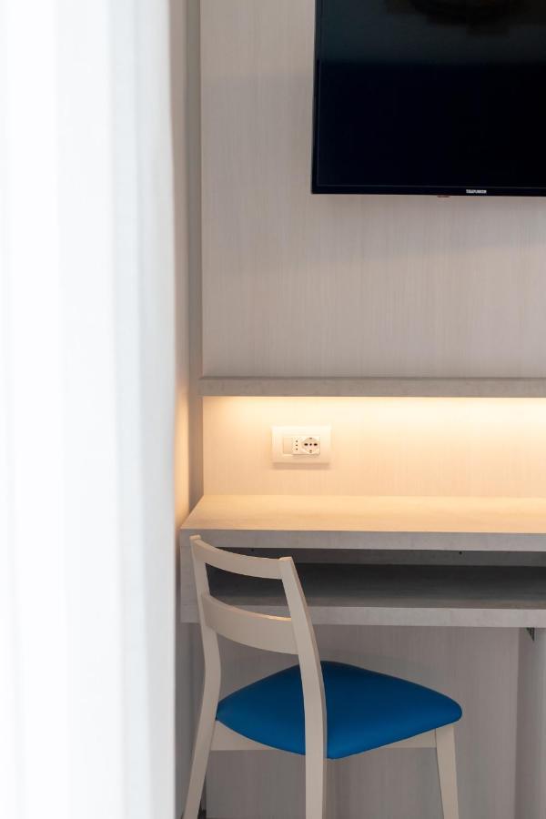 Hotel Continental Tortoreto Εξωτερικό φωτογραφία