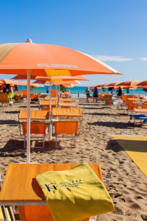 Hotel Continental Tortoreto Εξωτερικό φωτογραφία