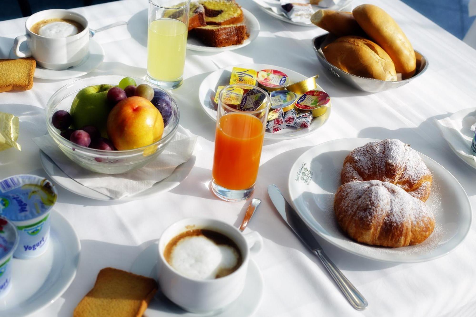Hotel Continental Tortoreto Εξωτερικό φωτογραφία